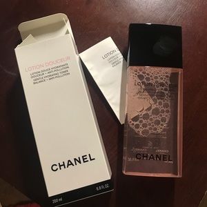 NEWW !! CHANEL lotion douceur 200ml